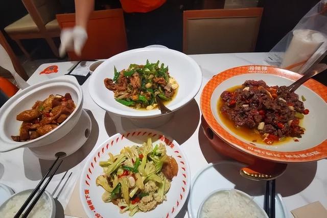 廣州5家地道湘菜館，吃到你扶墻出
