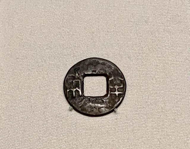 看一部古代錢(qián)幣小史，羅伯昭捐贈(zèng)展亮相國(guó)博