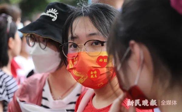 臨考前，這位考生所在的小區(qū)突然封控了……