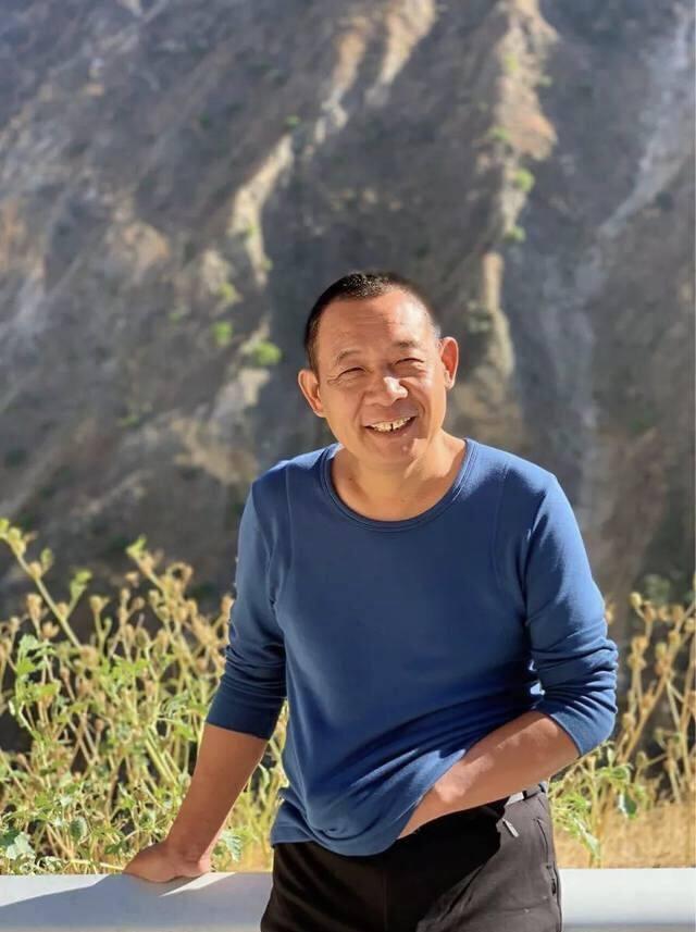 河南窮小子，逆襲成富豪，年入5000萬(wàn)，向汶川捐款1000萬(wàn)
