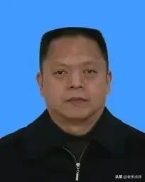 月2日，12人被查，涉及2名副廳級(jí)領(lǐng)導(dǎo)"