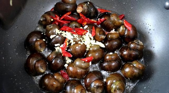 立夏節(jié)氣吃什么傳統(tǒng)食物最好立夏節(jié)氣適合吃什么傳統(tǒng)食物