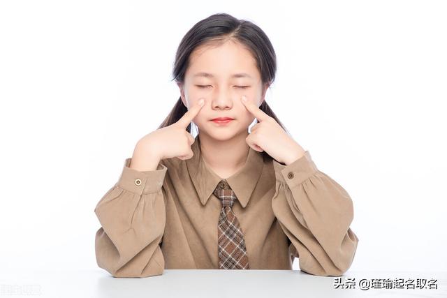 楚辭中走出來的寶寶小名，古風又文雅，一聽就覺得很有文化內(nèi)涵