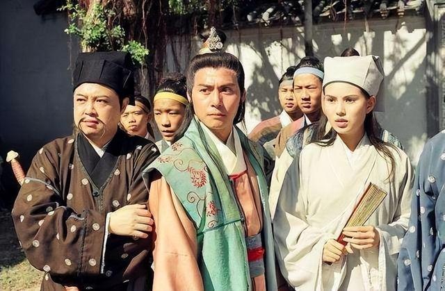 同樣是寫武俠小說，古龍取名飄逸，金庸筆下這14個名字，很有意思