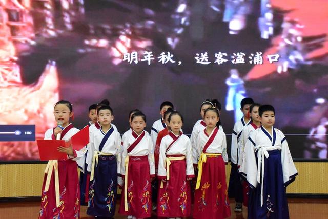 安康高新區(qū)第四小學(xué)社團(tuán)展風(fēng)采