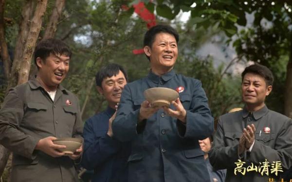 再現(xiàn)“當(dāng)代愚公”黃大發(fā)事跡！電視劇《高山清渠》在央視黃金強(qiáng)檔首播