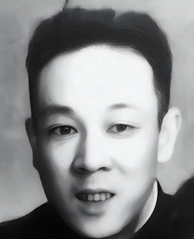 趙力平多次拒絕朱德兒子求愛(ài)，賀龍問(wèn)其原因，趙力平：他家官太大