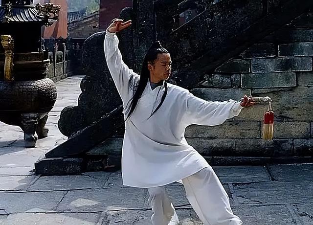 朱元璋問道士自己的壽命，道士：比我多活一天，朱元璋：斬了