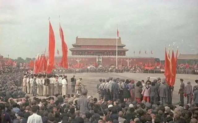 中國(guó)為何叫中國(guó)？如果連祖國(guó)名字的由來(lái)都不知道，是不是有點(diǎn)尷尬