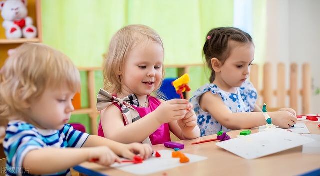 幼兒園大班社會《名字的故事》
