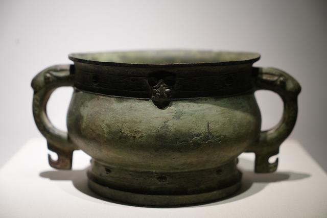 看一部古代錢(qián)幣小史，羅伯昭捐贈(zèng)展亮相國(guó)博