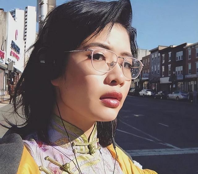 兩年過去了，還有人記得“恨國女”許可馨嗎，她早就偷偷改名了