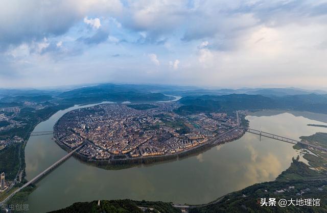 渝字取名寓意五行屬？渝字五行屬什么,有什么意思！
