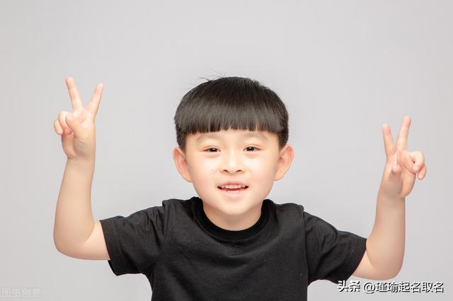 錕字取名的寓意是什么女？錕字取名的寓意是什么女孩！