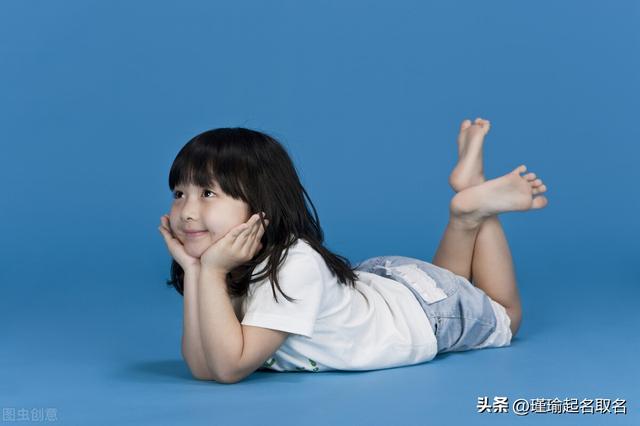 莀字取名的寓意是什么女孩？渃字取名什么寓意女孩！
