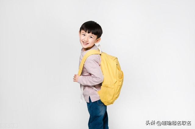 曜字取名寓意(女孩)？曜字女孩名字！