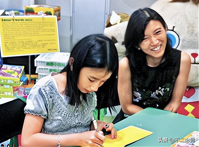 沒周凱旋強梁洛施漂亮，李家唯一女主人王儷橋，到底是個啥樣的人