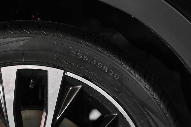 汽車銷售公司起名霸氣四字？汽車銷售公司起什么名好！