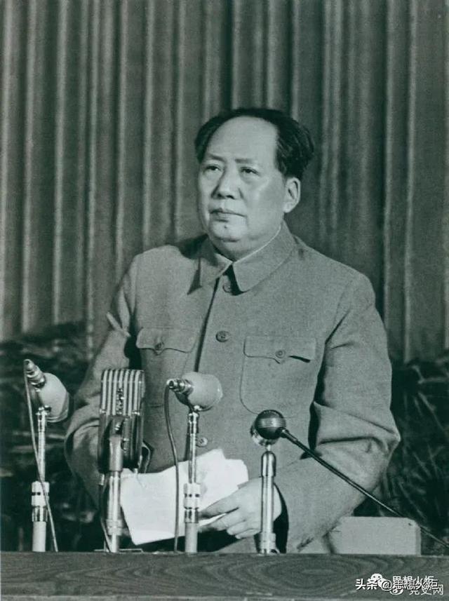 誰(shuí)皺眉頭計(jì)上心來(lái)歇后語(yǔ)？眉頭一皺計(jì)上心來(lái)是不是諺語(yǔ)！