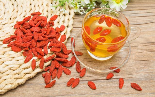 堅(jiān)韌的意思解釋？堅(jiān)定的意思解釋！