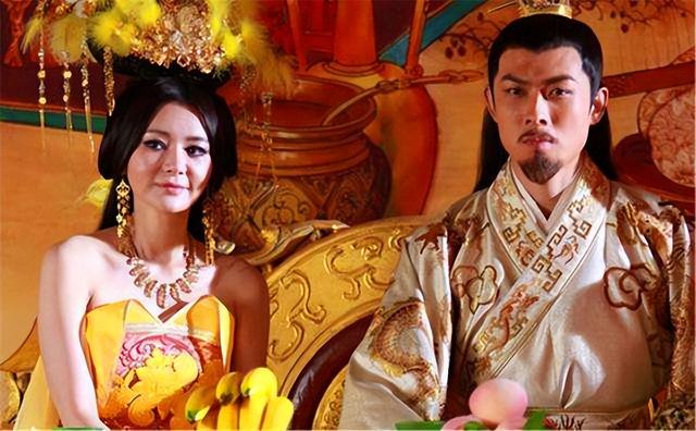 取名測(cè)字書？取名測(cè)字書籍！