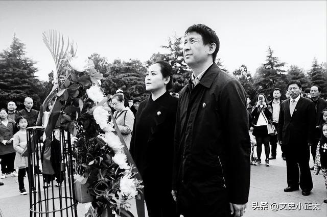 徐姓男孩取名屬虎帶軒字？徐姓男孩取名屬虎帶國(guó)字！