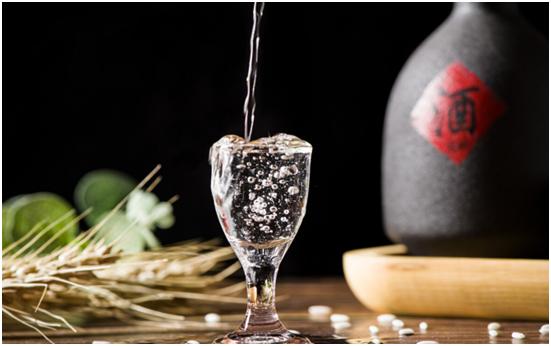 煙酒店起名字_煙酒行取名萬(wàn)博商行？煙酒店起名字_煙酒行取名帶星！