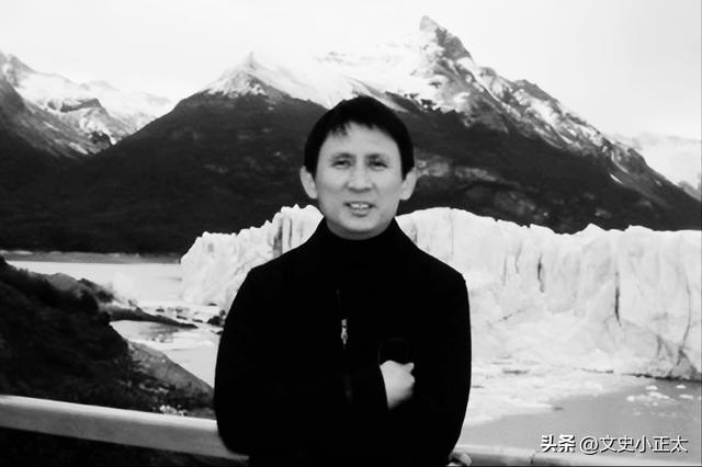 徐姓男孩取名屬虎帶軒字？徐姓男孩取名屬虎帶國(guó)字！