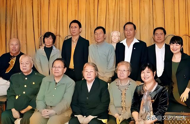 徐姓男孩取名屬虎帶軒字？徐姓男孩取名屬虎帶國(guó)字！