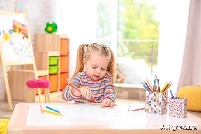 陶姓女孩取名內(nèi)涵詩意名字？陶姓女孩取名內(nèi)涵詩意名字湘！